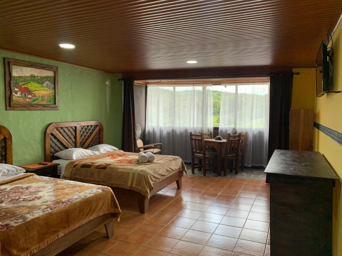 Cabinas Vista Al Golffo Monteverde Εξωτερικό φωτογραφία
