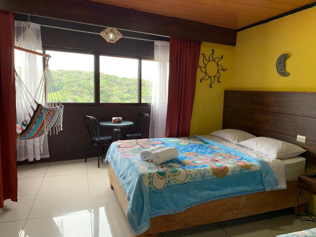 Cabinas Vista Al Golffo Monteverde Εξωτερικό φωτογραφία