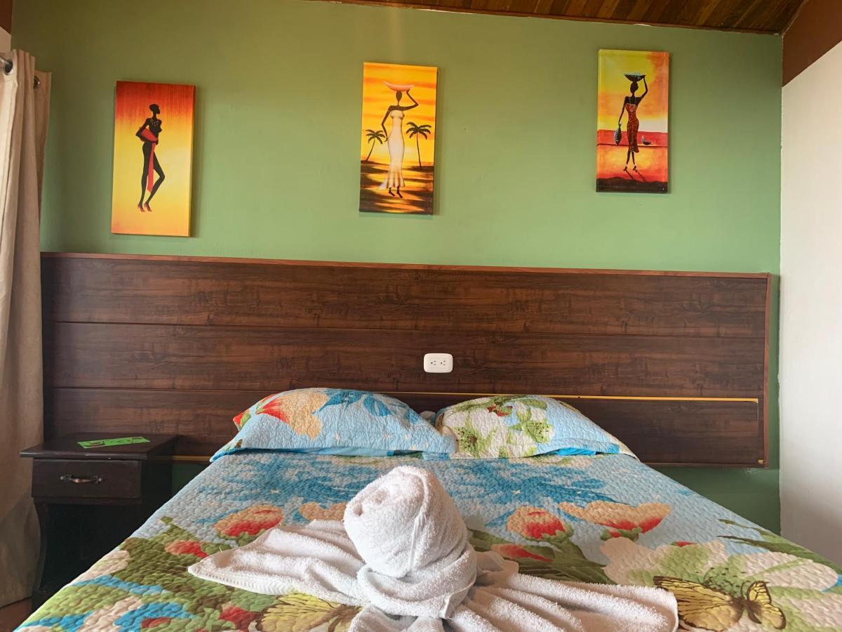 Cabinas Vista Al Golffo Monteverde Εξωτερικό φωτογραφία